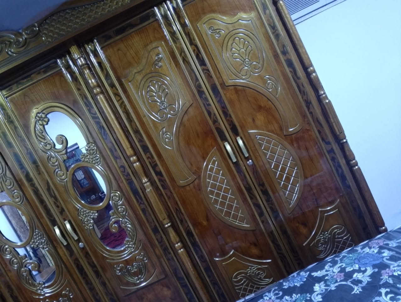 غرفه مستخدمه قليل 
بصره قضاء لمدينه 
***********
