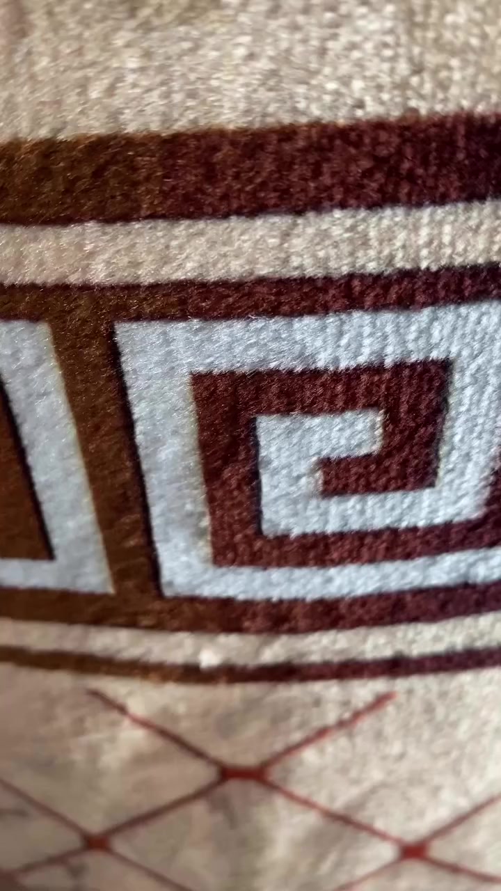 مدات كلش حلوه و مرتبه وسعر جوه السوك 
مجمع عماد ابو حيدر شارع الجوران


**إذا كنت صاحب هذا الإعلان وتريد حذفه لأي سبب، رجاءا أرسل رسالة إلى الدعم الفني**