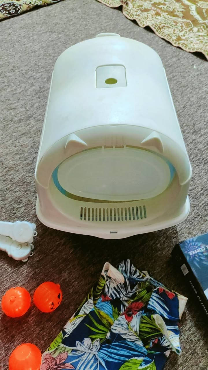 سلام عليكم عندي غراض مالت قطط للبيع كله سعر 50 قفل ليريد يتصل على الرقم ***********
