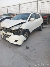 توسان موديل ١٤ رقم بغداد الماني بسمي حادث مثل ما موضح بصوره ابيعه على ...