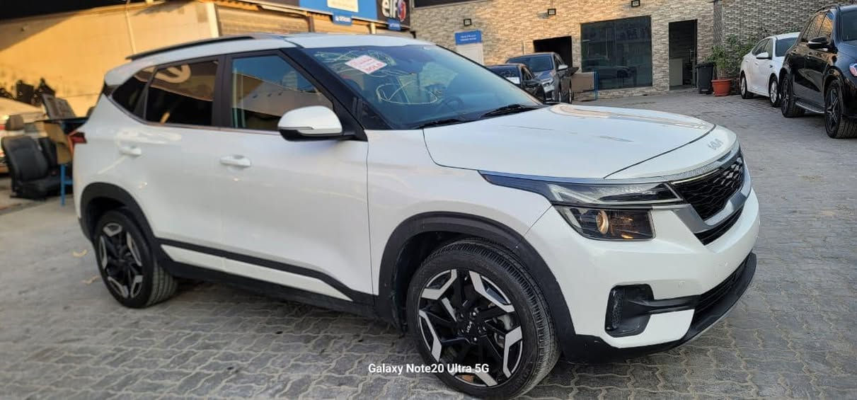 للبيع 
كيا x line سليتوس 2024
مكفولة من الصبغ 
فول مواصفات / فتحة / بصمة / جلد 
السعر 122$ واصل للميناء بدون كمرك 
تدخل منفيس باسم المشتري او كتاب شهداء 
للاستفسار 
***********
