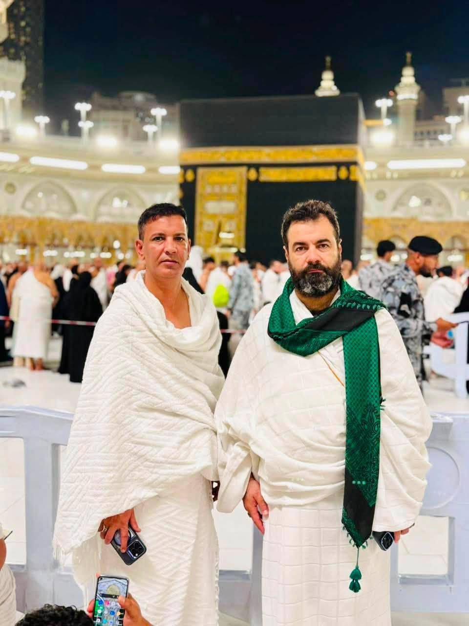 المسجد الحرام والكعبة المشرفة 
المرشد الديني السيد حسين الجزائري 
*********** واتس
