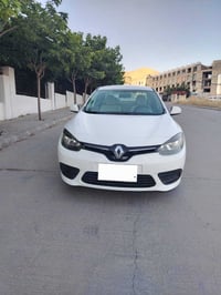 رينو فلوينس • ٢٠١٥ • رخصة ٢٠٣٢