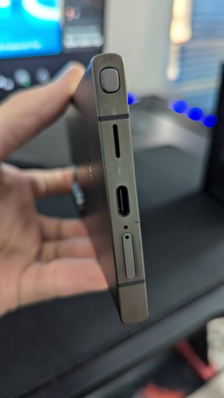 السلام عليكم.
كالكسي S24 Ultra للبيع فقط.

لون تيتانيوم بلاك .نسخة 256GB جهاز نظيف حيل وملحقاتة موجودة كارتونة وكيبلة الأصلي + كفر Magnetic. 

سعر الجهاز ٩٥٠ الف. واللي يشوف السعر غالي يعبر المنشور وانشاء الله يلكة الاحسن والارخص منة.

مكان الجهاز النجف


**إذا كنت صاحب هذا الإعلان وتريد حذفه لأي سبب، رجاءا أرسل رسالة إلى الدعم الفني**