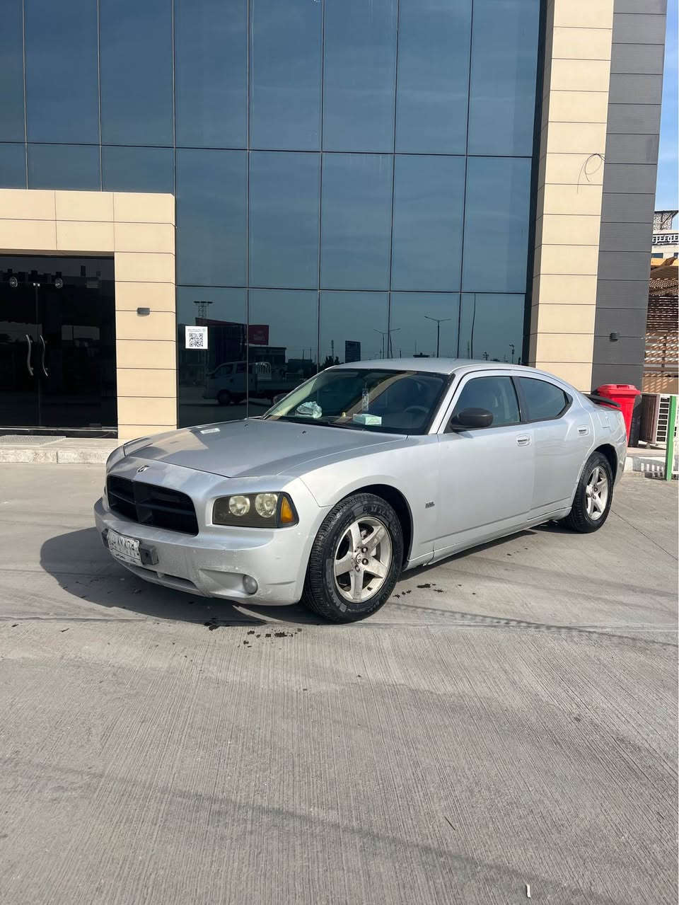 السلام عليكم للبيع دوج جارجر كندي مديل 2009 كفاله بيه بس باب خلفي مبدل اثر خياس ولباقي كفاله كير محرك حداده تخم تاير تبريد تادفئه  عنوان سياره ابو الخصيب السعر 95 وبيه مجال *********** Singapore
