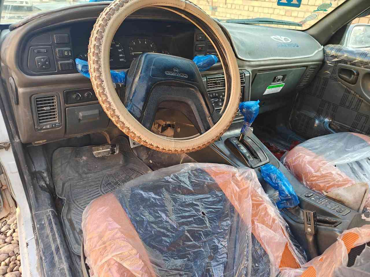 سلام عليكم سيارة برنس موديل 95 سياره نضيفة مال جناي كير اوتوماتيك مكينة ناعمة  كهربائيّات  شغالة
 رقم بغداد انكليزي تحويل مباشر سنوية وهزه جديد
سياره نضيفة مصبوغه حزام (ترايك 130)
السعر 42
المكان الفلوجة 
رقم الهاتف***********
