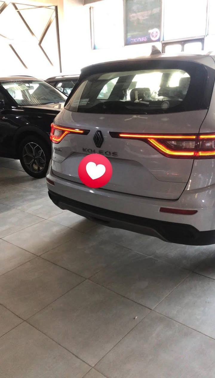 ✨ رينو كوليوس 2025  للبيع ✨
زيرو 
 ✅ موديل: 2025 زيرو 
 ✅ محرك: نيسان ياباني 2500 
 ✅ گير نيسان ياباني  
 ✅ بصمة ودخول ذكي 
 ✅ تحكم ستيرن جهتين 
 ✅ مانع انزلاق 
 ✅ مقاعد امامية مريحة 
 ✅ اضاءة داخلية محيطية
 ✅ مصابيح LED
 ✅ شاشة لمس كبيرة (اندرويد)
 ✅ نظام مكابح عالي
    السعر خاص. .......
📌 السيارة زيرووو  ....
📞 للاستفسار والاتصال  ***********
