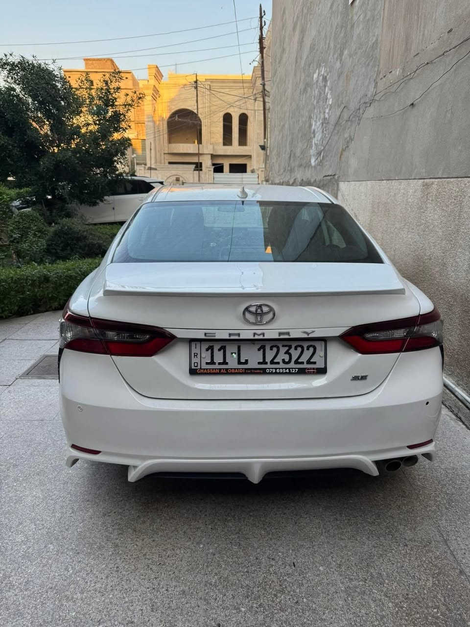 كامري موديل 2024حادث موضح بصور سعر 210 ***********
