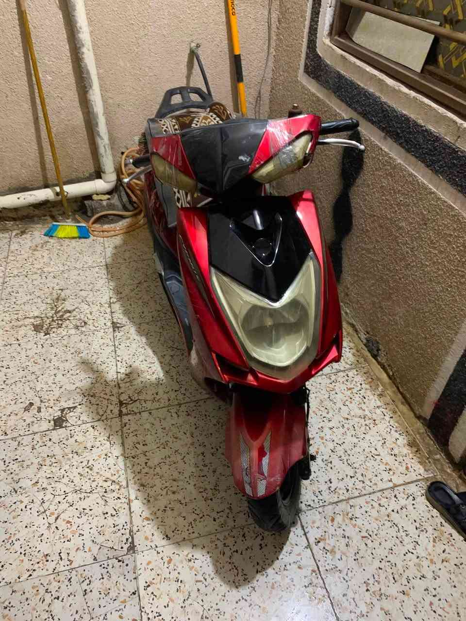 ‏سلام عليكم دراجةسكنس  محرك ماكس السعر 300 بيها مجال قليل الرقم***********

