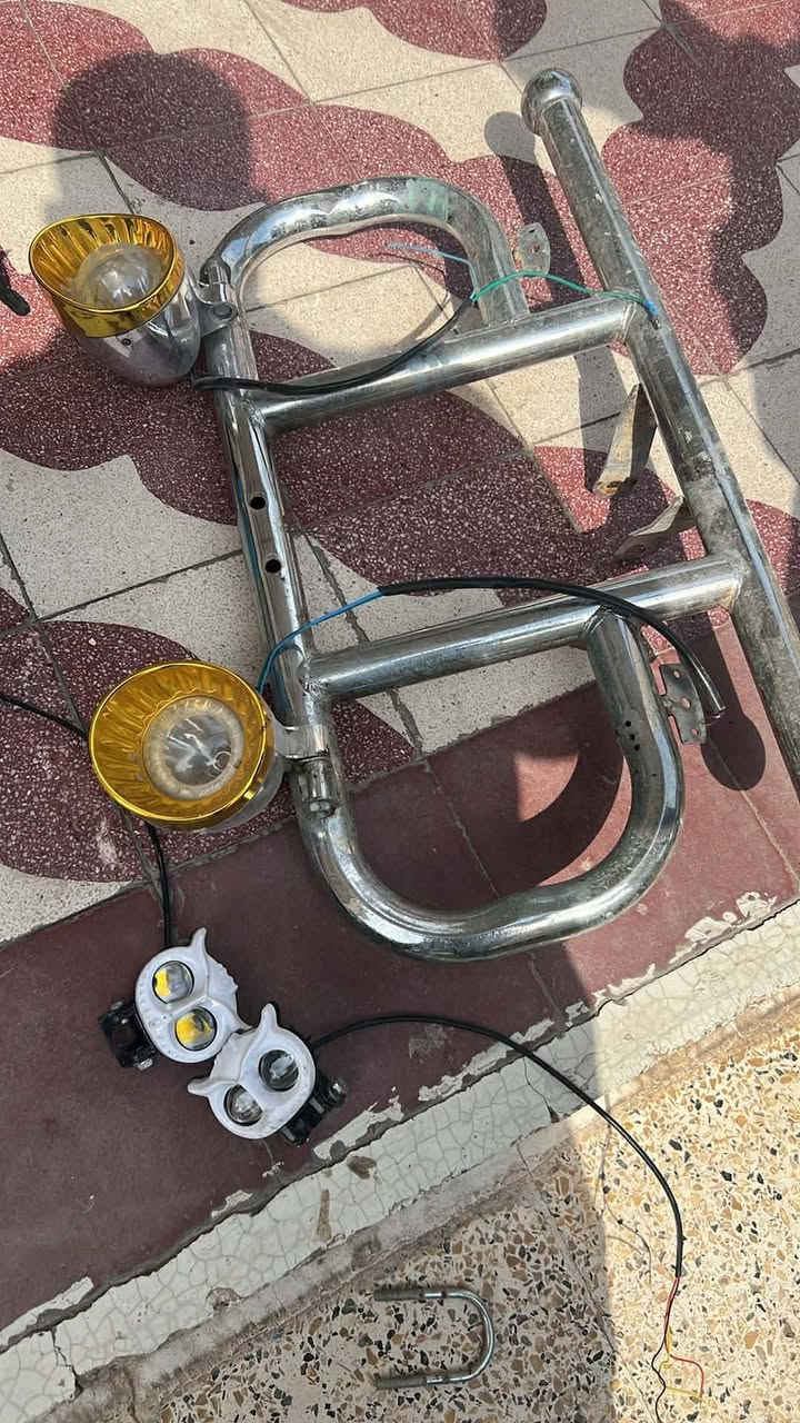 السلام عليكم كزوز عالي للبيع مع هذا الدرع مكاني موصل الجديدة 
***********
