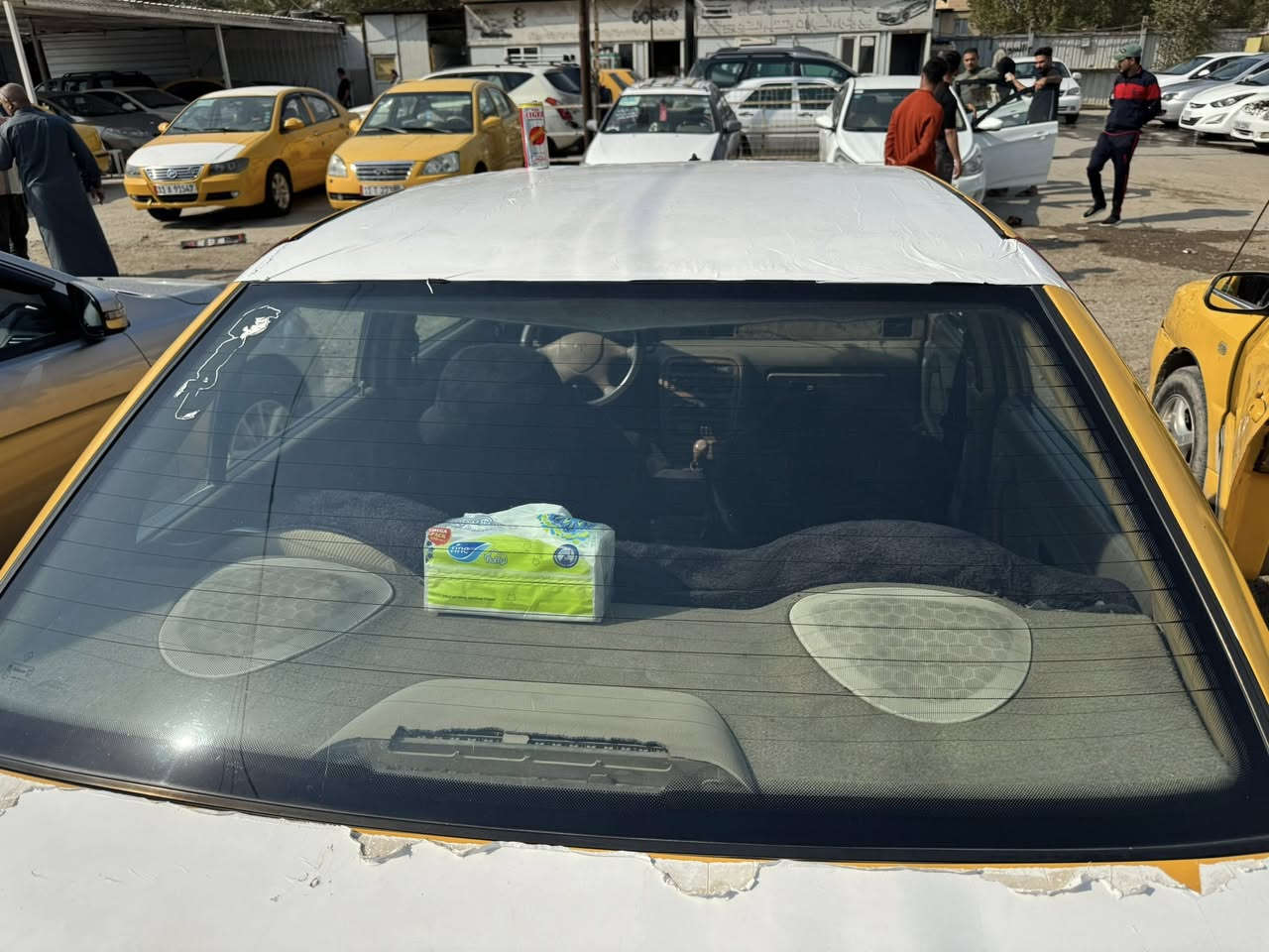 السلام عليكم رخصه الادمن سمند 2010 رقم الماني باسمي ب30 عارضهه مكانهه بغداد***********
