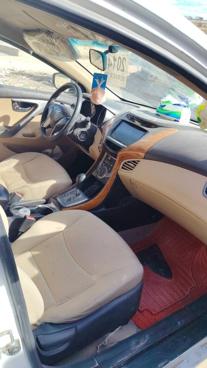 سلام عليكم النترا مديل2014 خليجي مكفوله
كفاله عامه سنويته منتهيه توه بيه تكحيلات قليله
سياره احلائ من صور سعر 110 وبيه مجال قليل
رقمه ومكانه  ذي قار مكلف بل نشر نتصل فقط
***********
