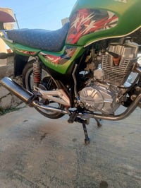 اخوان دراجه هايوشه موديل2021 للبيع  اضويه كله شغاله ما عدا الأشاير الو...