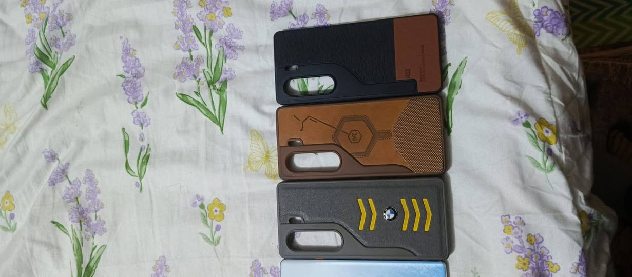 السلام عليكم جهاز تكنو كامون 40 برو 5G الغني عن التعريف لون مميز جهاز جديد حيل وغراضه كلهن جدد صارلي يومين من فتحته من الكارتون وريد ابيعه لان حتاجيت فلوس ويا 4 كفرات واحد يجي ويا و3 هديه مني لليشتري الجهاز الله شاهد شخط مامشخوط بعده جديد سعر خاص جماعة ال 250 لا تجيني وشكرا


**إذا كنت صاحب هذا الإعلان وتريد حذفه لأي سبب، رجاءا أرسل رسالة إلى الدعم الفني**