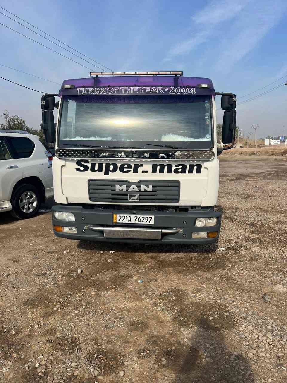 السلام عليكم 
كرين مان 2004 رقم إربيل إنكليزي باسمي جديد بمعنى الكلمه شغال على 24 حبايه كبل للشارع محرك كير شاصي كله جديد كهربائيات كلها شغاله تايرات جدد باتري جديد الكرين 2 ونص طن تحويل ثاني يوم هزه جديده سنويه 2030 
اصل كرين بالسنوية 
السعر 165 بيه مجال 
العنوان ديالى الخالص 
للستفسار اتصل ***********
