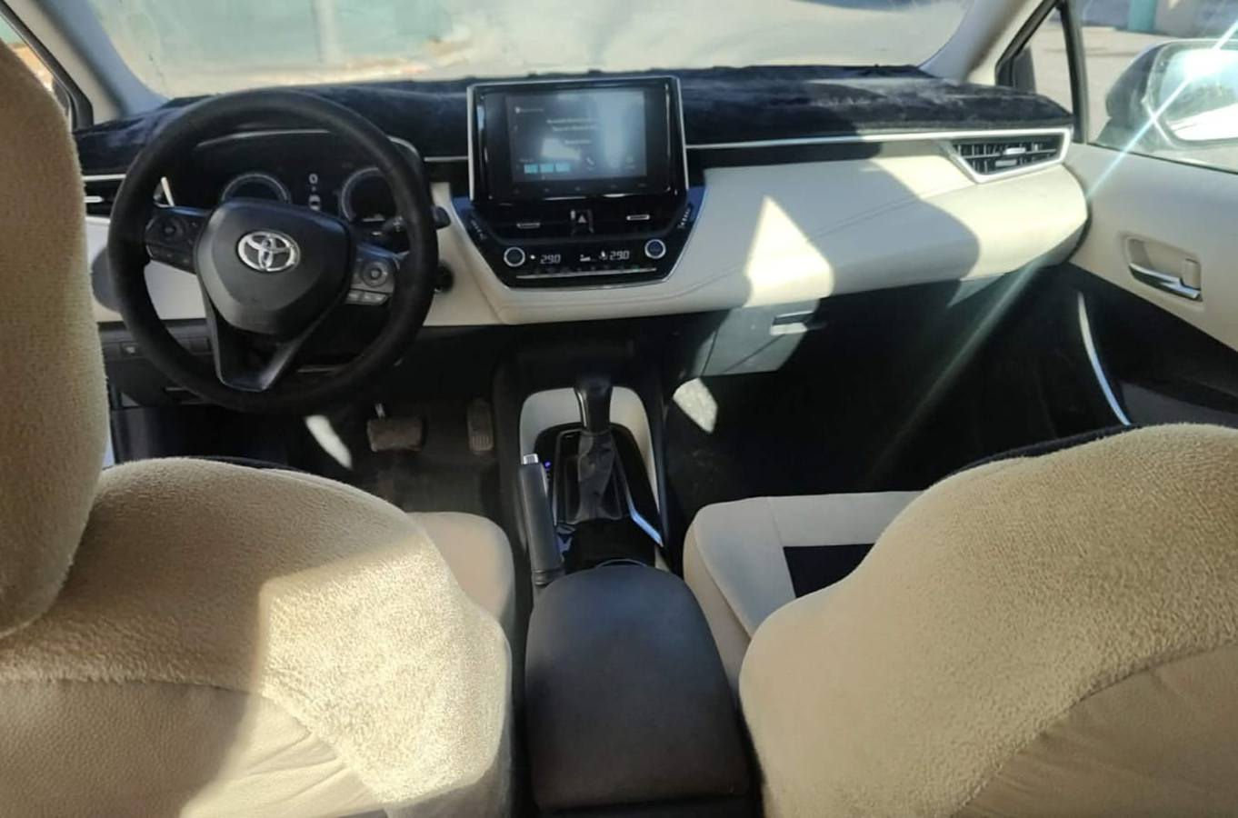 تۆیۆتا کرۆلا 2023 مواسفات   GLI  _ 18. 
خلیجی
 شەریکەی جیهان فول 
شاشە ئەلیکترۆنی 
ئاوێنە شفت
تبرید مرکزی سلاید و بەسمە 
تعدیل سورعەی لۆ دانرایە
سوکان تقڵ باڵی سەر سندوقی لۆ بەسترایە
58000کم ڕۆیشتیە
گاعیە بیلای نەکراوەی لەگەرە
گاعیەی قالبی لۆ دانرایە
ڕونی تازە گۆردرایە بێ مشکیلە هەموو
قەلبی بە شەرت هیچ مەسرەفی تێدا نیە

سعر لە کۆمێنت داوابکە ڕاستەخۆ بۆت دیت 📩 

سەیارەکە بستێک بۆنیتی هەیە سەر لایتی لای سایەق لایتی نەگرتیە ناوی نەگرتیە شوختەکی دەرگای سایەقی هەیە لە ڕسمەکان دیارە ...
سەنەوی ژینگەی نوێیە 
بەناوی خۆمەوەیە

ژمارەی خاوەنی 
***********
