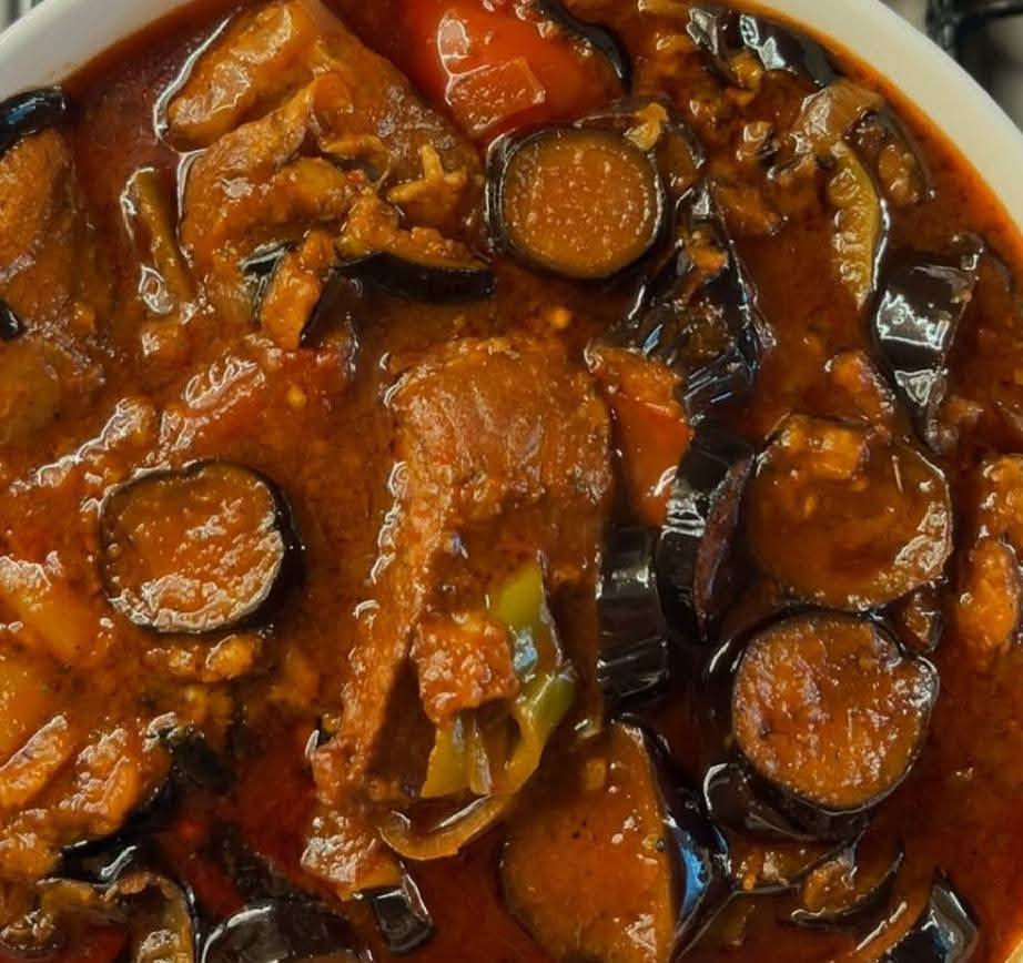 تجهيز مناسبات حسب الطلب اسعار مناسبة
كبب بورك كباب عروك همبركر لحم عراقي ذبح من الكصاب إمانة الله
كيك بارد ب٩
معجنات ٢٥ب١٠
لحم بعجين ٢٥ ب١٠
دوامه صغير 
وسط ١٤
كبير ٢٠
كبة تمن ٣٠ ب١٠
بتيته جاب ٢٥ ب١٠
كبة جريش ٢٠ ب١٠
كباب عروك ٥٠ قطعه ب١٠
بورك بيتي ٢٥ ب١٠
سمبوسة مثلث ٣٥ ب١٠
سمبوسة طويله ٢٥ ب١٠
خلية النحل ٦
بيتزا ٧
بسبوسة ٨
محشي صغير ٤ كبير ٨
معكرونه بالبشميل صغير ٤
كبير ٧
مروكات وتمن برياني حسب الطلب
 يوجد توصيل


**إذا كنت صاحب هذا الإعلان وتريد حذفه لأي سبب، رجاءا أرسل رسالة إلى الدعم الفني**