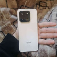 هونور x7d • ٢٥٦ جيجا • الموصل الايمن