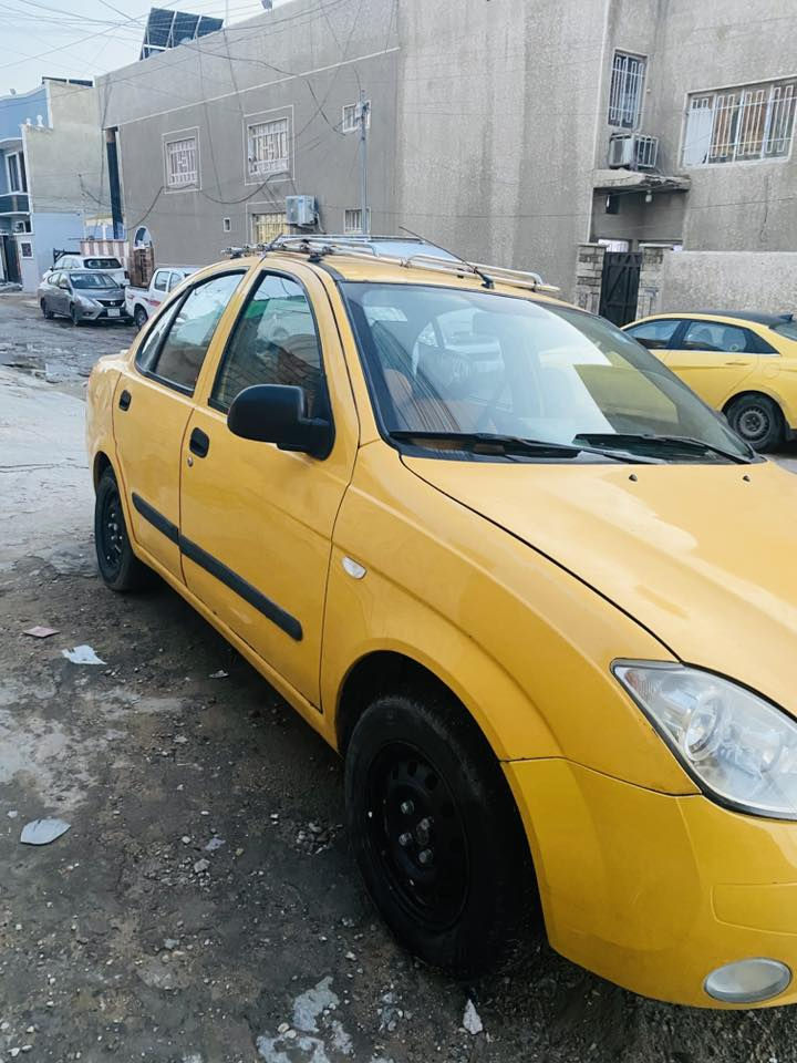 سلامً عليكم اخوان طيبه موديل 2015 السياره مصفره هيئه وغرامات السياره خير من الله السياره طابكه بل باب مشتغله تكسي الله شاهد ما متواجد عل فيس 
رقم الهاتف ***********
