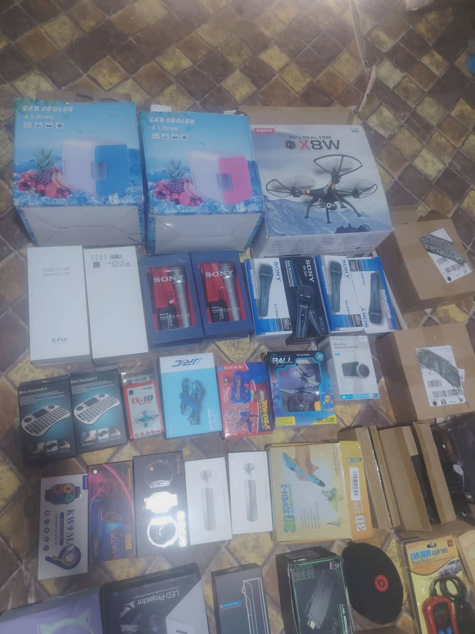شلعه امزون 37 قطعه إلكتروني
13 قطعه ساعات  انطي سعر باليرضي الله


**إذا كنت صاحب هذا الإعلان وتريد حذفه لأي سبب، رجاءا أرسل رسالة إلى الدعم الفني**