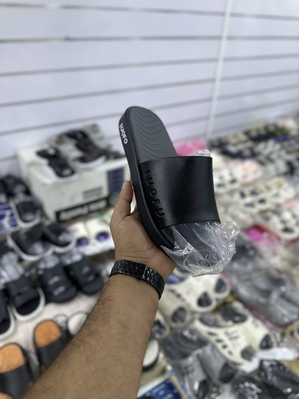سعر 15 زوج  55 الف لوفو


**إذا كنت صاحب هذا الإعلان وتريد حذفه لأي سبب، رجاءا أرسل رسالة إلى الدعم الفني**