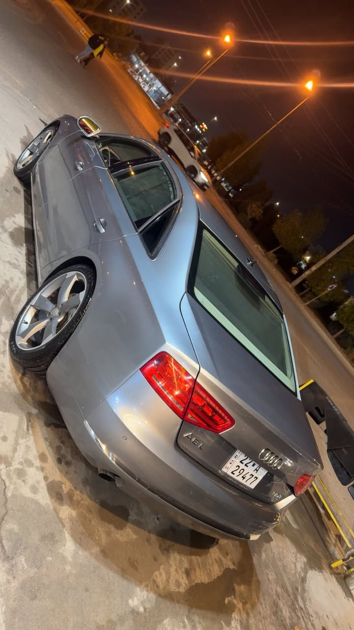 للبيع اودي A8L موديل ٢٠١٣ ماشية ١٤٠ الف محرك ٦سلندر سوبر جارج قطعه وحده صبغ جاملوغ خلفي فقط بدون ايرباك 
سعر ١٧ الف 
***********
