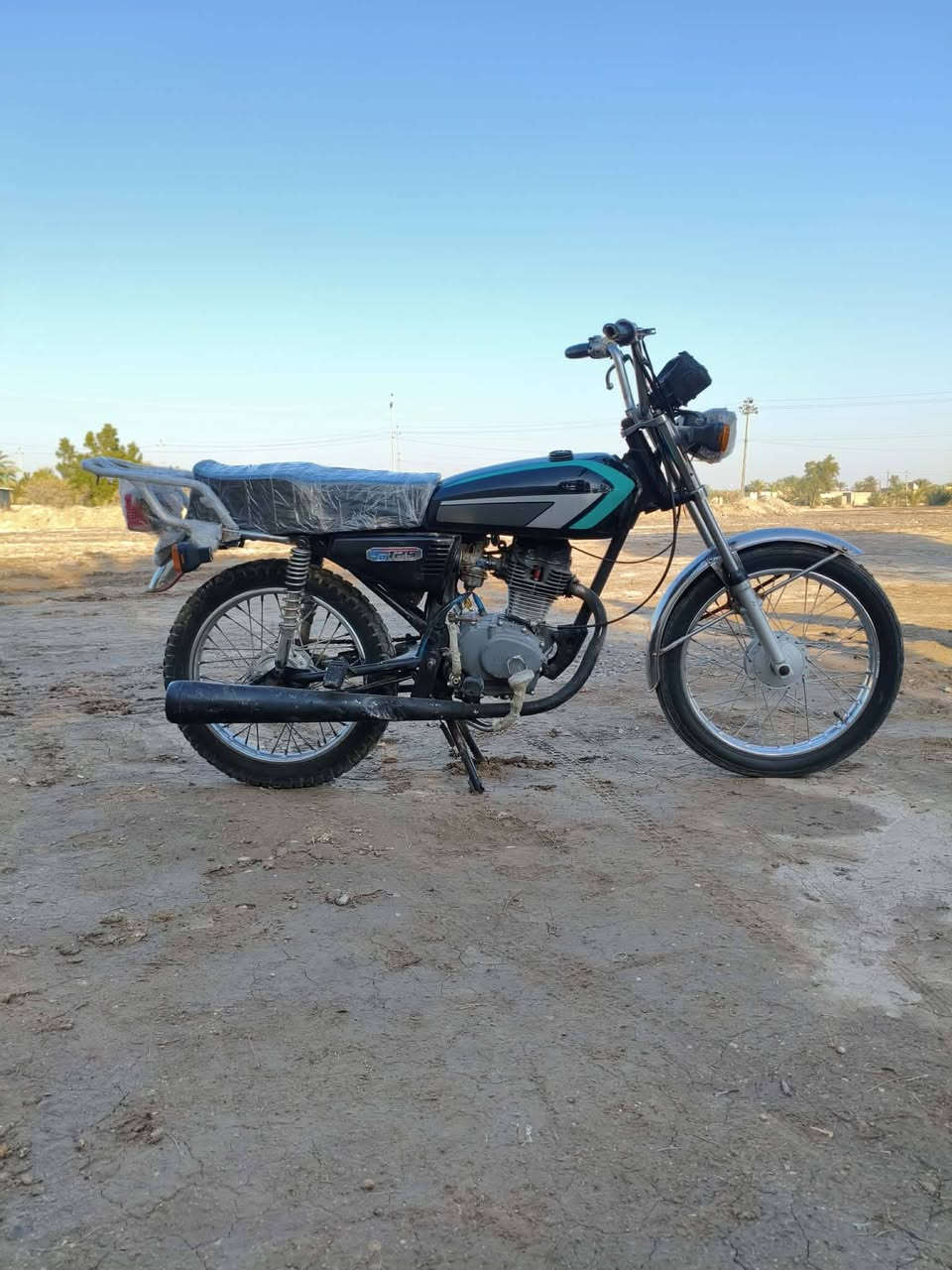 سلام عليكم دراجة للبيع كلك تواصل خاص او عل راقم ***********
مكان ديوانيه لحمزه الشرقي .
