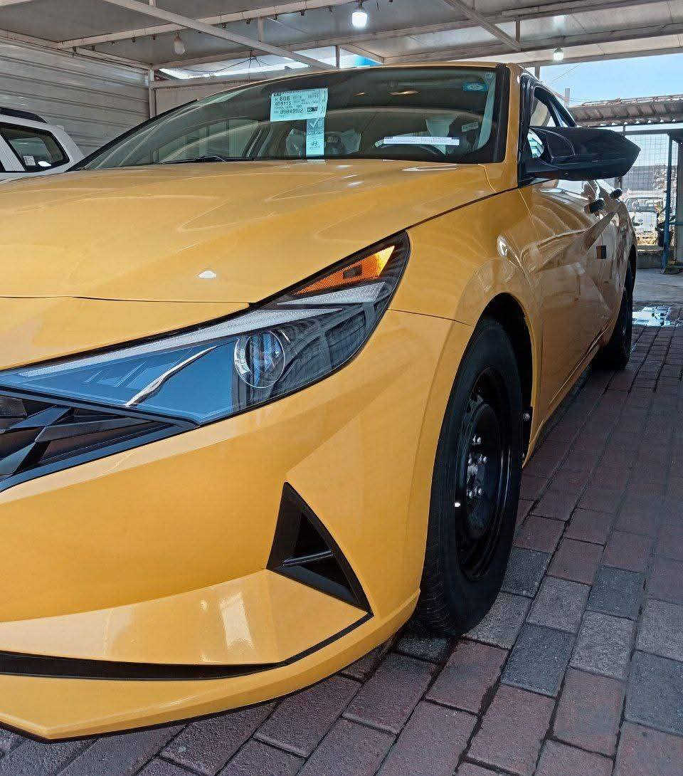 للبيع  النترة موديل 2021  رقم بغداد 
حادثهه بسيط كلش جاملغ خلفي صطحي بدون اي دواخل  حوض بجم كبس مكفولات برغي ماا مفتر بيهه سياره جديده بشكل ماشيه 79 الف سياره 
 كير ومحرك مكفولات وبرغي ماا مفتر بيهه 
المواصفات 

 صندوق بصمة

شاشة دشبول دجتال وشاشة اكبر حجم
تحكمات كامل مواصفات

حساسات امامية خلفية وجانبية

رادرات قيادة ذاتية تحديد مسار 

درايف مود اوتو هولد 

مكان لسيارة بغداد الحبيبه رقم الهاتف ***********
