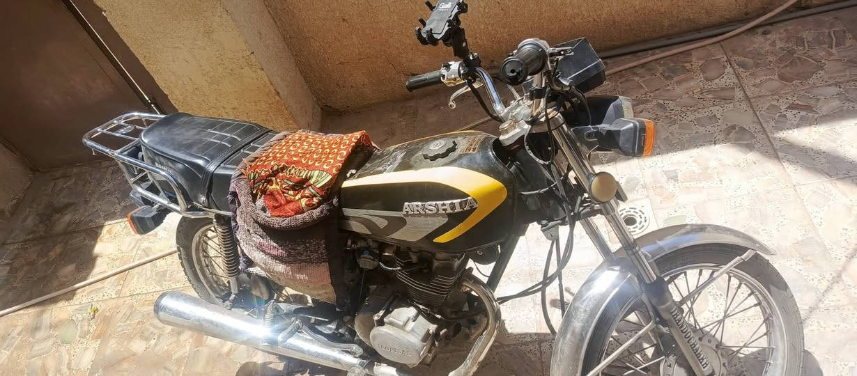 دراجه اربعه قير اوراق اوراقها لا يحن ماي سعر 350 مكان كربلاء حي العباس ***********
