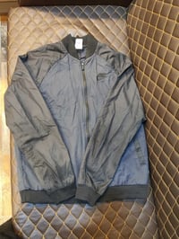 نايكي • سبورت مطري • مقاس L