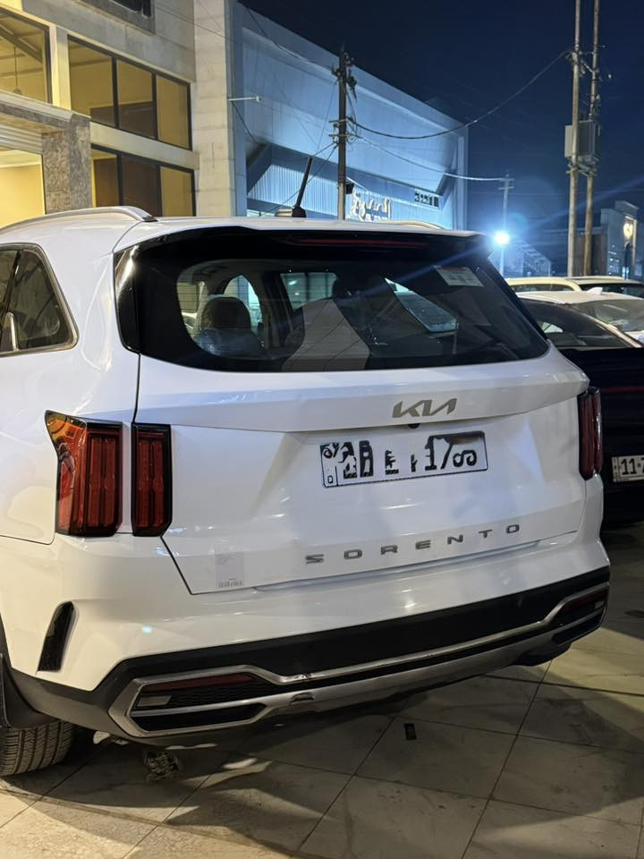 يا الله

السلام عليكم 

كيا سورنتو موديل ٢٠٢٢ 

خليجي ماشيه ٨٦ 

بانوراما ٦اسلندر 

السعررر /٢٣،٥٠٠ او بيها مجال 

السياره كامله 

الرقم /***********
