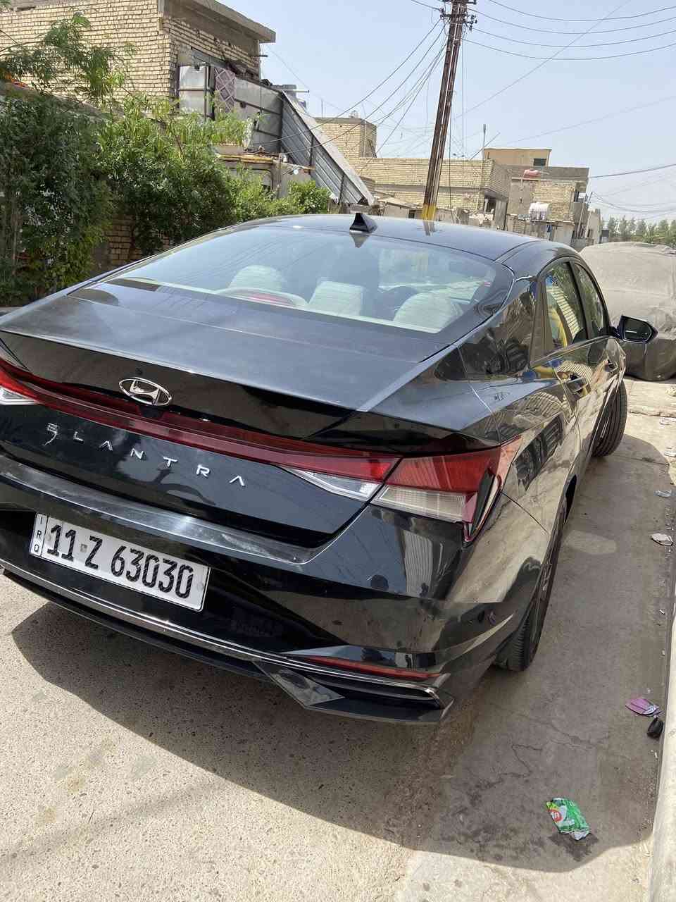 السلام عليكم النترا موديل 2023بيه حادث ربع البنيدو جاملغ امامي وكلير باب الايمن الامامي والخلفي السعر (138)
***********
