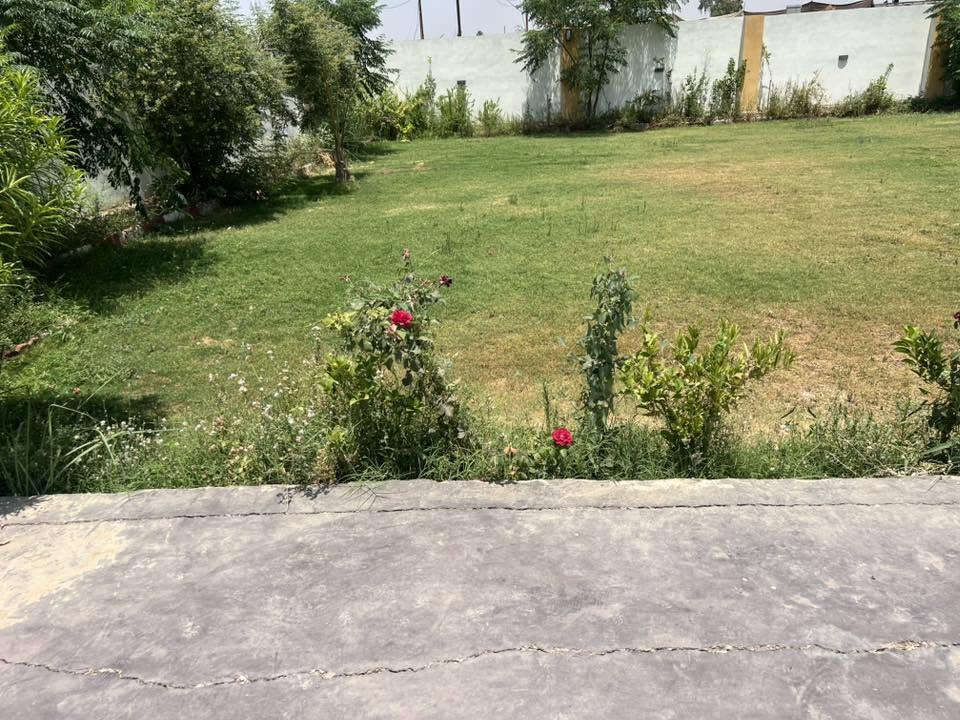 سلام عليكم
للبيع  دونم مزرعه عقد 117/في منطقة المدائن سلمان باك/

خدمات كاملة (تبليط /كهرباء /وماء صالح للشرب / وماء سقي 

الوجه 20 ونزال 125

السعر (250) وبيها مجال (***********)
