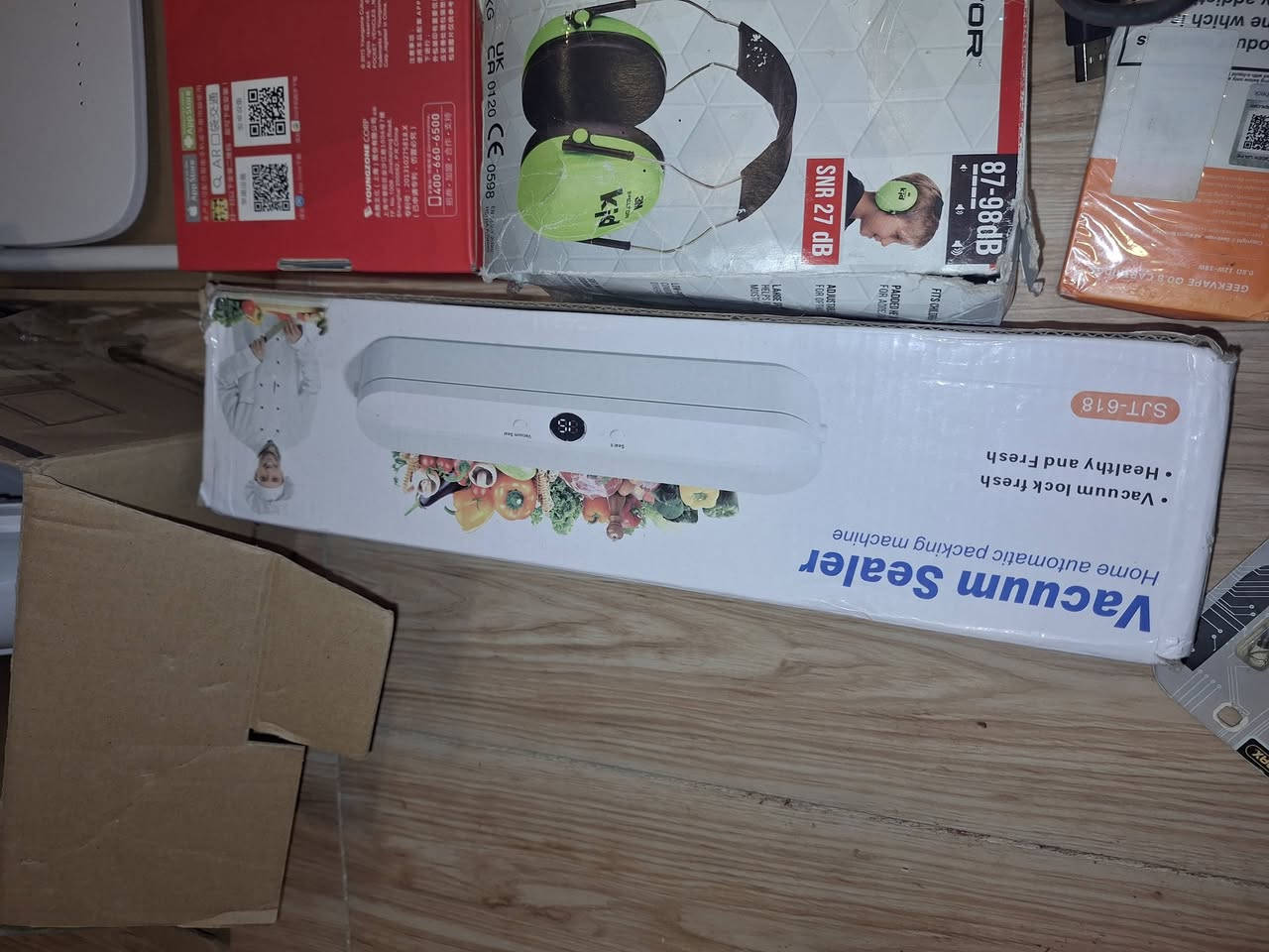 الكتروني امزون شلعه ابيع كلهن 150قطعه القطعه الفين ونص بيهه تليفون وايباد واجهزه قويه ماركه الي تفيده يتفضل خاص


**إذا كنت صاحب هذا الإعلان وتريد حذفه لأي سبب، رجاءا أرسل رسالة إلى الدعم الفني**