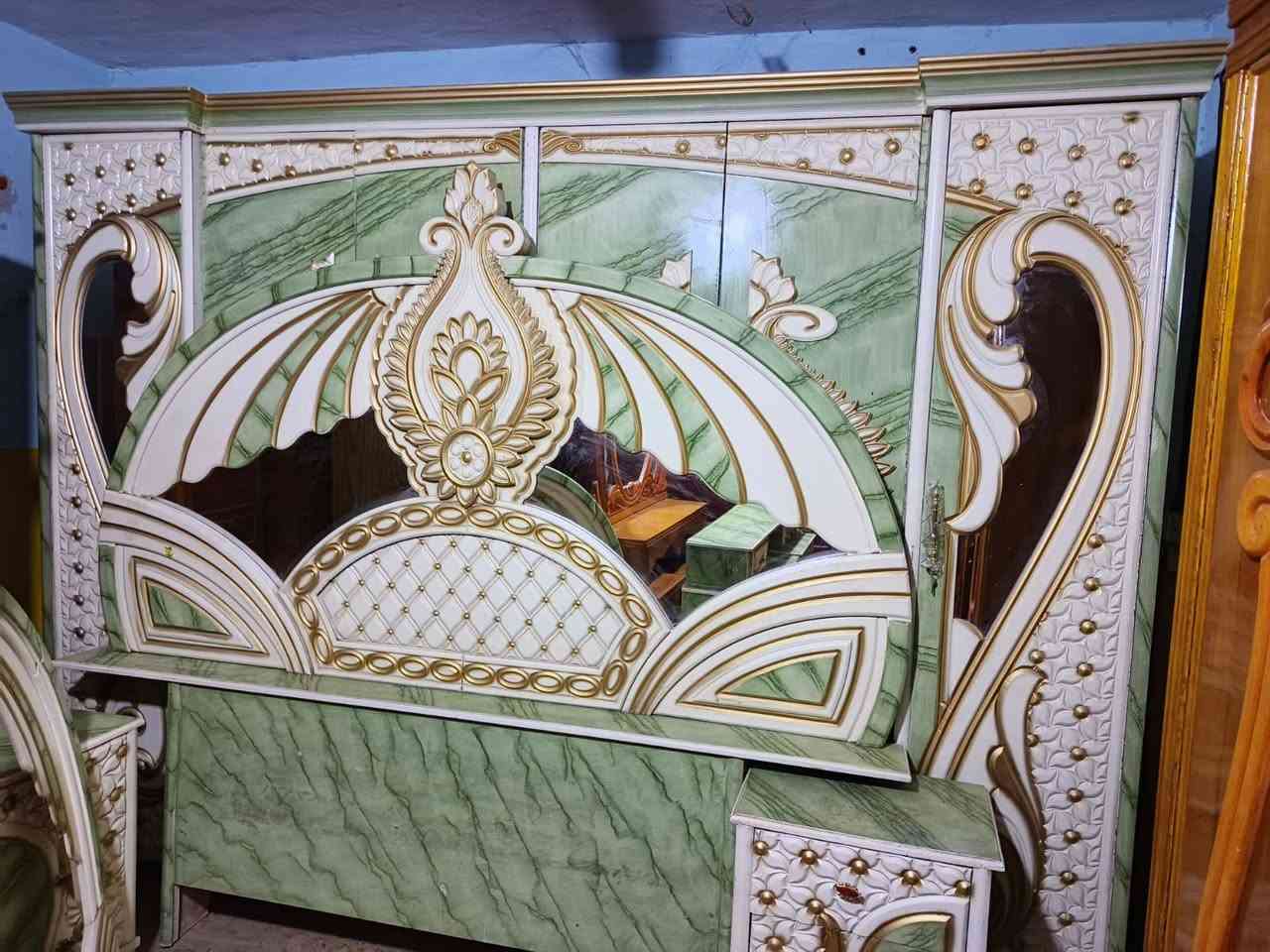 ارخص الاسعار 
غرفه ام 6 قاطين تزكام ضهر جرجوبه زاويه كنتوريه بعلو كنتور 
كوت حي جهاد زويرجات 
مرسله او اتصال 
***********
