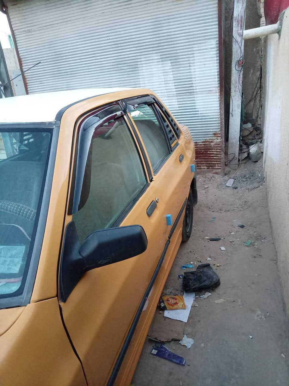 سايبا للبيع موديل ١٢ سيارا جاهزه من كلشي السعر ١٦ وبيها مجال بيع مستعجل *********** واساب النجف

