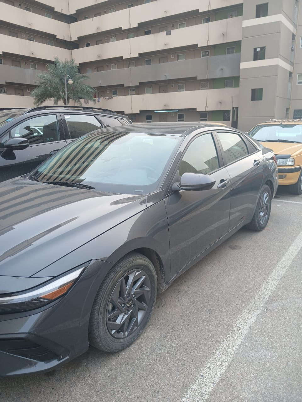 السلام عليكم
النترا وارد أمريكي هايبرد  لون إسمنتي مميز حادثها بسيط قبق جنطة مبدل بدون حوض ودواخل موديل 2024ماشية 29 ميل رقم انكليزي ابسمي بصمة رادارات سياقة ذاتية توقف ذاتي فول عدا الفتحة مكاني بغداد الجديده والسعر 158 وبيها مجال بسيط ***********
