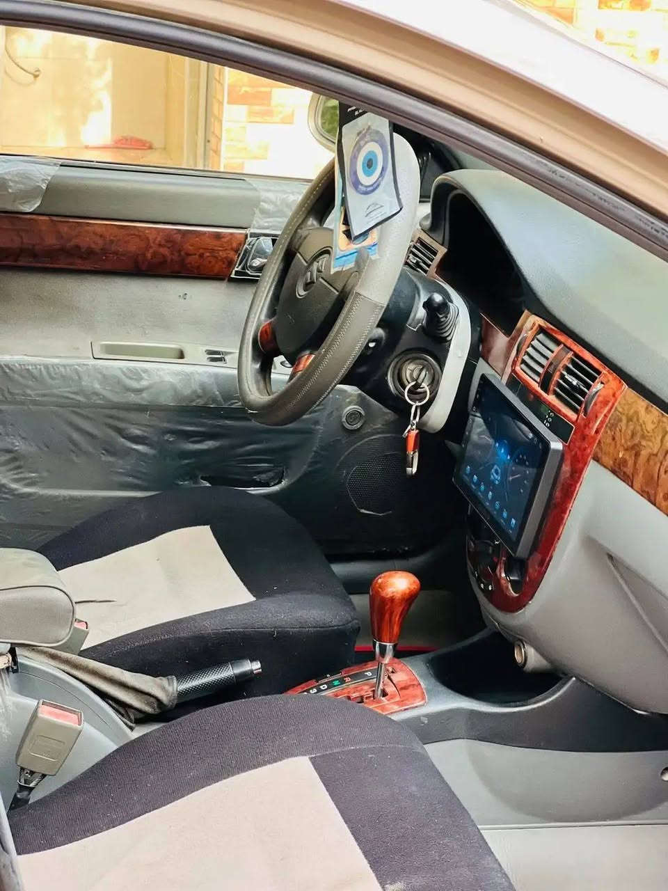 سلام عليكم
اوبتره فورنزه موديل 2007 رقم بغداد الجديد تحويل مباشر 
كير اوتماتيك 
كير محرك مكفولات
صدر نضيف 
تخم تاير 
شاشه 
فتحه سقف 
كامره 
داخل صاج 
كهربائيات كلهه شغاله 
السياره جاهزه 
ملاحظه / السياره مصبوغه حزام لجماليه بدون دواخل بشرط
***********
