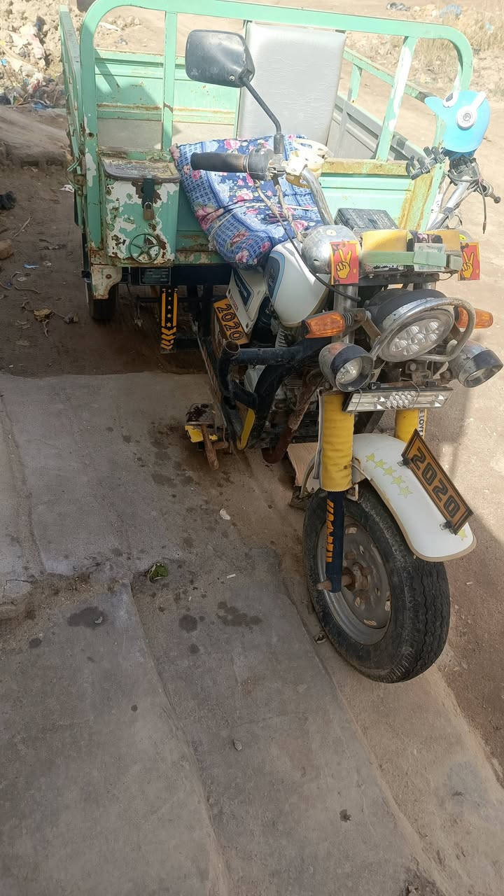 ستوته البيع موديل 20 مفتوحه
سعر 1.750 وبيه مجال العنوان سوق الشيوخ حي العسكري
رقم الهاتف ***********
