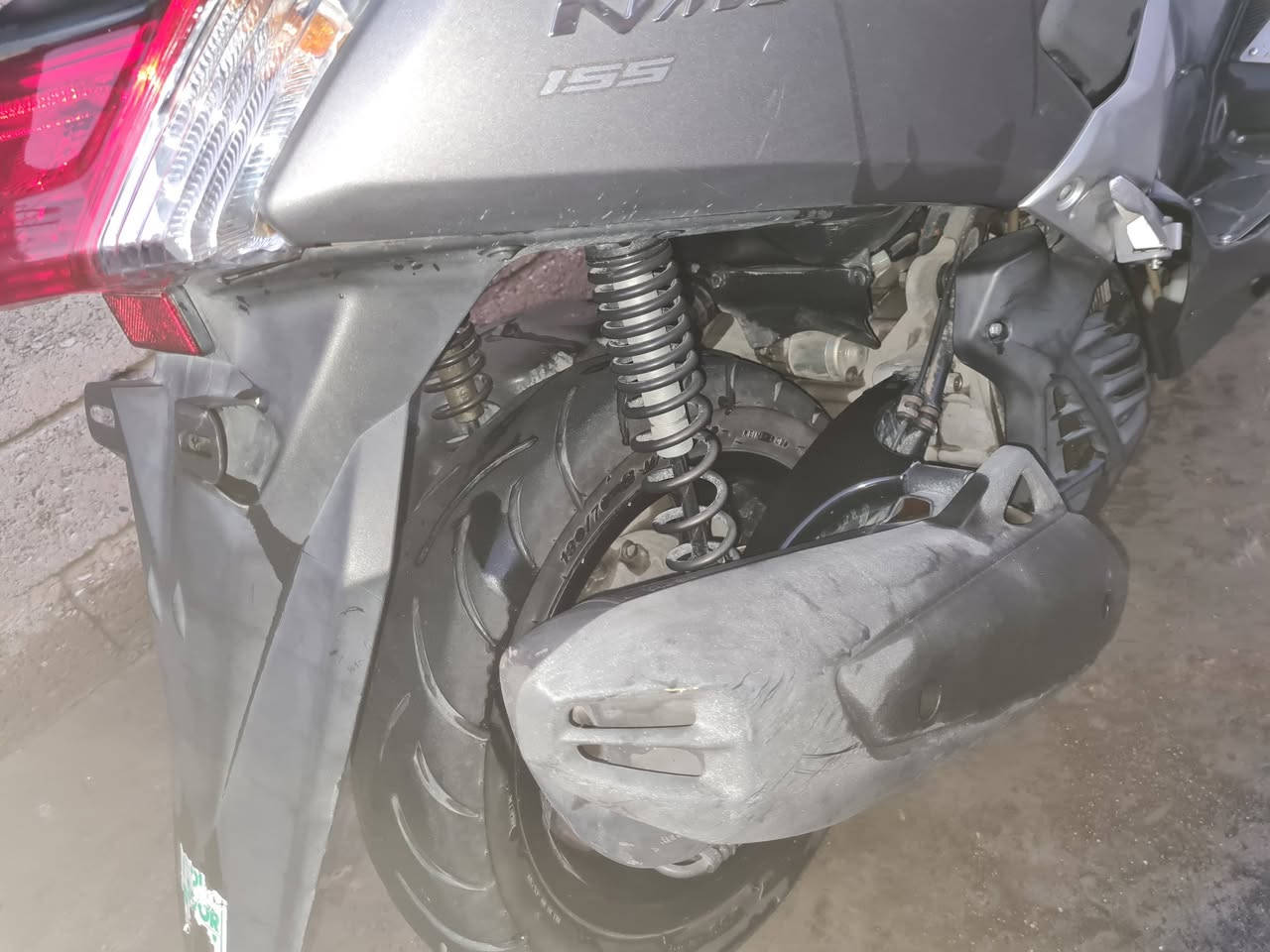 السلام عليكم 💚.
NMAX -ان ماكس 
للبيع دراجه معروفه محرك ١٥٥ دبل نوزل 
بريك حساس (اي بي إس ). راديتر .
دراجه جديده عله ايدي 
 شلعه معدل خير من الله 
نضافت الكفر 90بل ميه
ماشيه 21الف ونص
مكاني (بغداد الزعفرانيه  ). 
رقم الهاتف ***********
سعرها 13وبيهة مجال
