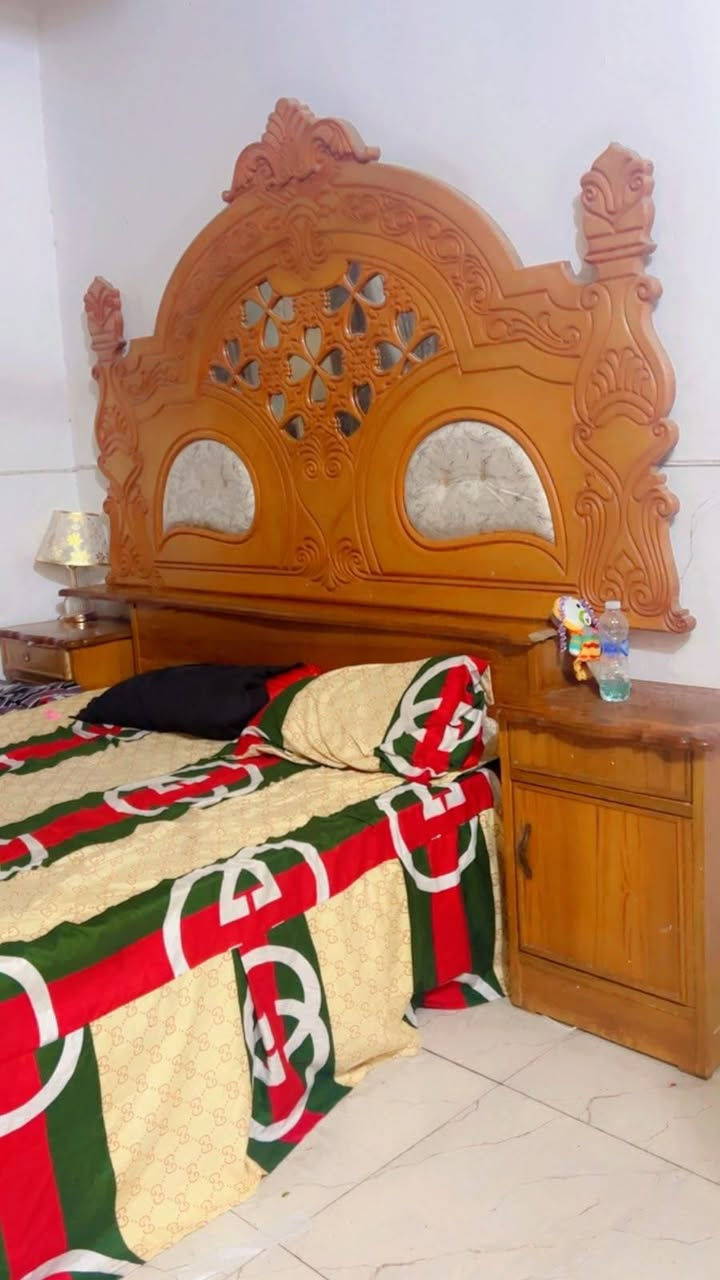 غرفه نوم للبيع صاج *********** عنوان بغداد زعفرانيه
