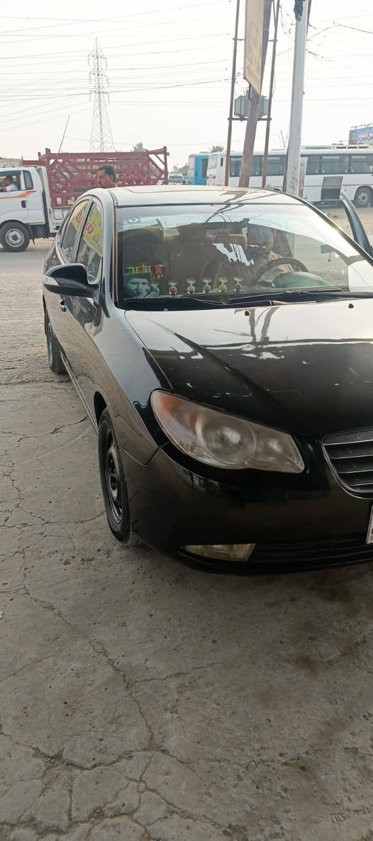 للبيع سياره النترا موديل 2007السياره نضيفه مصبوغه جماليه حزام حادثه الباب الوره سايق سعره 87وبيه مجال
 رقم بغداد بسمي لتواصل ***********
