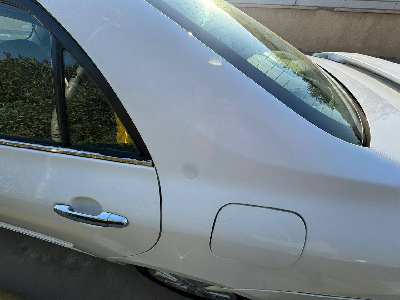 السلام عليكم كورلا ٢٠٠٨ وكاله ماخذها مواصفات ماشية ١٤٩ بدون ضربة طخات بسيطة فقط رايدها ١١٥ وبيها مجال بسيط لشراي مكاني الدورة رقم هاتف ***********
