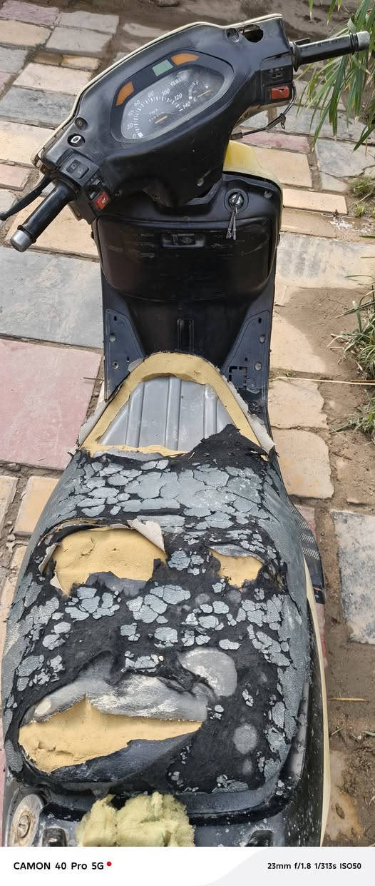 سلام عليكم فراشه فضائي ١٤٠ للبيع تشتغل إلاخنگه من الشوته يرادله شغلات بسيطه شوفة عينك ابيعك كوم حديد وهي أفضل  تشتغل وتمشي كلشي مابيه السعر ١٥٠ وبي مجال ***********
