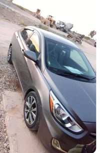 للبيع سيارة اكسنت وارد أمريكي موديل ٢٠١٧ گير توماتيك جامات كهرب شاشة ك...