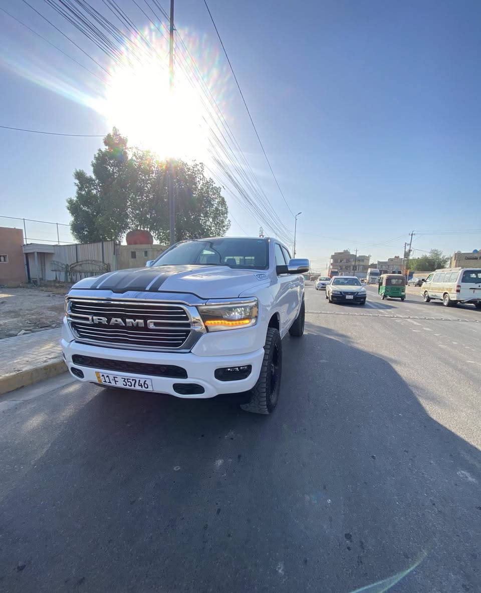سلام عليكم
RAM LARAMIE 1500 .دوج رام لارمي
موديل: 2023
رقم: بغداد 
المحرك: V8 5/7
السيارة وارد امريكي داخله مياه امطار 20‎%‎ تعمل وتسير مكفولة من الحادث بيها مكانات بارد السيارة حيل نظيفة ماشيه 10 الاف ميل فقط مابيها اي نقص 
مكانها: بغداد📍
السعر: 34 الف دولار وقابله للتفاوض 
رقم الهاتف: ***********
