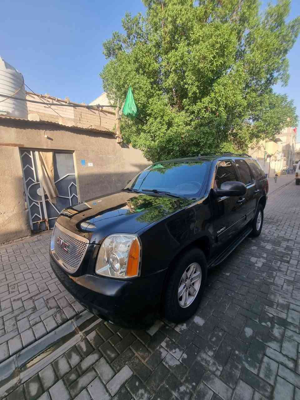 سلام عليكم (مكلف) (مكلف)(مكلف)بل نشر ) 
جمسي مديل 12مكينه 5300 كير مكينه مكفولات سياره بيه كصه قماره جاهزه من كلشي LT مكان السياره الحيانيه رقم الولد هااذ. *********** سعر السياره 65
