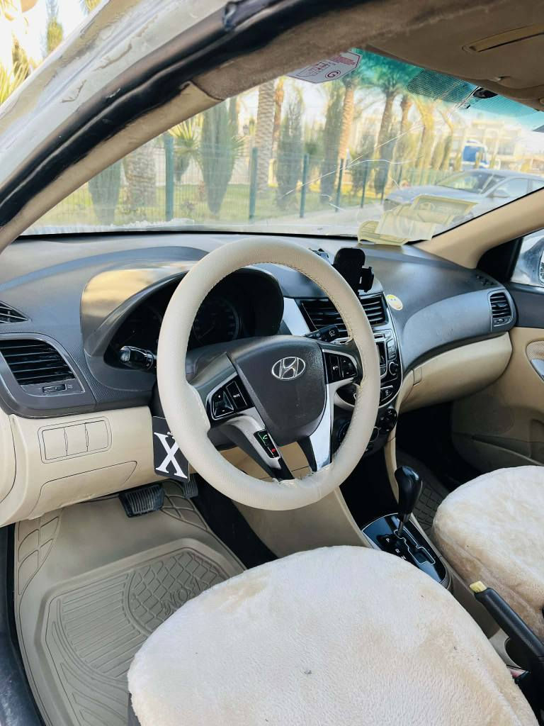 اکسنت ٢٠١٢ خلیجی
نرخی ٧٣ $ -------- ٦$. وەرەقە غرامەی لەسەرە وەکالەو تەحویل بەشەرت
سەیارەکە سبوخ عامە
 گێر مەکینە کارەبایات هەمو بەشەرت 
پشتی جەمپێکی هەیە شوێن هەولێر
 ٥١٤٦ ٧٢٦ ٠٧٥١    واتسئاپ  ڤایبەر أربيل, العراق


**إذا كنت صاحب هذا الإعلان وتريد حذفه لأي سبب، رجاءا أرسل رسالة إلى الدعم الفني**