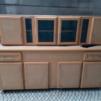 كاونتر البيع  السعر 180    رقم 07872296018