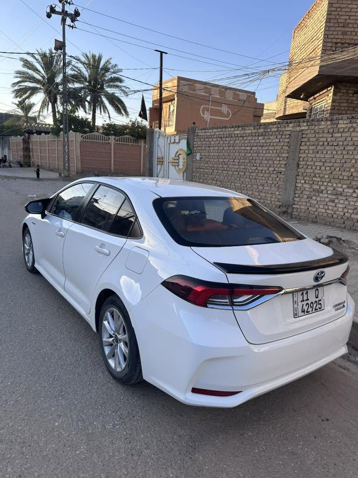 تويوتا كورولا هايبرد الشكل الخليجي
ماشي /  Km 37 

#جديـد

السيارة بيها بارد فقط بالمكان المحدد

اليكم التفاصيل الآتية:

✅ خليجي 

✅ الموديل 2024

✅ سعة المحرك 1,8L
 

✅ عدد AIR BAG 8

✅ سلايد رووف

✅ لايت زينون + LED

✅ حجم الاطار 205/55R16 

✅ ويل كب 16

✅ مفتاح التشغيل بصمة

✅ دشبول ديجيتال 

✅ شاشة اصلية

✅ كاميرا 

✅ تتسع المقصورة ل 5 ركاب

✅ مثبت السرعة Cruise

✅ تحديد المسار

✅ المودات والأوامر الصوتية

✅ فحص أنظمة السيارة 

✅ حساسات ضغط اطارات 

✅ تبريد شاشة

✅ قطعتين تبريد

✅ هاند بريك بصمة

✅ نظام مانع الانزلاق 

✅ اوتو هولد Auto Hold 

✅ اشارة في المرايا الجانبية

✅ مخرج منفذ الطاقة

✅ ا  Bluetooth 

✅ كار بلي 

✅فتحة سقف 

🛑فوووول مواصفات  🛑

عنوان 📍.. بابل _الحلة 

للاستفسار يرجى الاتصال على الرقم واتس اب  

***********

☎️
